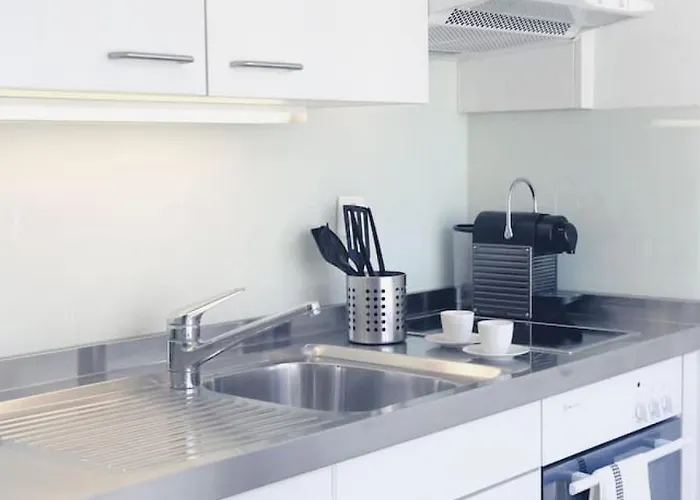 Amazing In The Centre - Art 19 Apartment Zurich